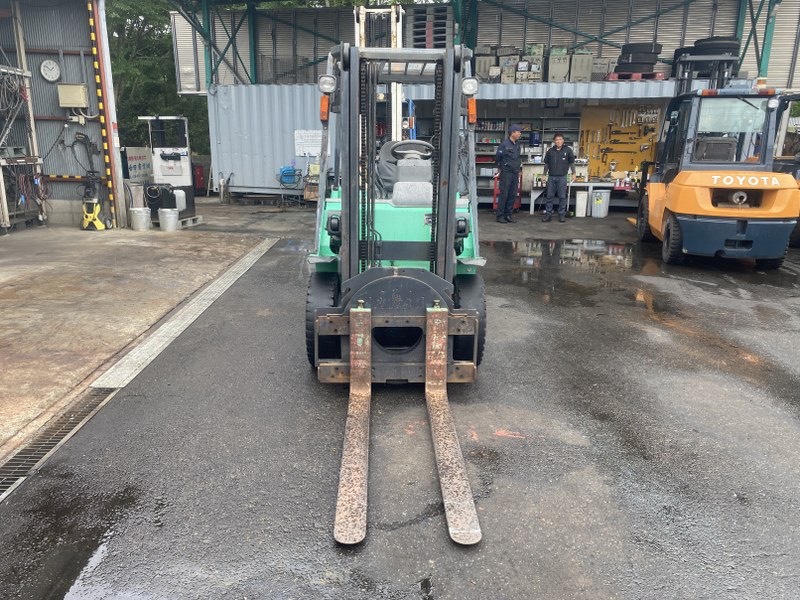 XE NÂNG DẦU MITSUBISHI FD25T F18C-50262 LH:096.235.1368