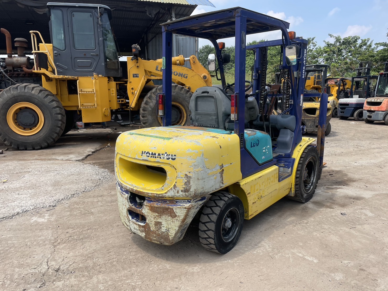 XE NÂNG DẦU KOMATSU  FD30W-12 547323 LH:096.235.1368