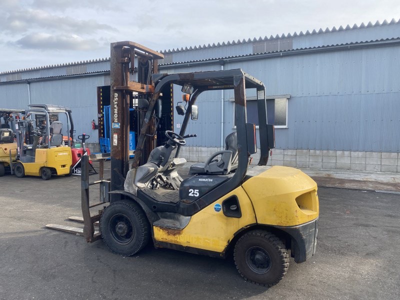 XE NÂNG DẦU KOMATSU FD25T-17 311861  Hotline: 096.235.1368