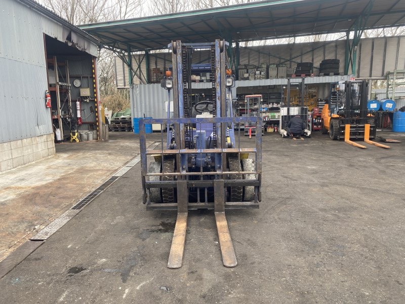 XE NÂNG DẦU KOMATSU FD30-11 LH:096.235.1368