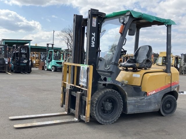 XE NÂNG DẦU TCM FD25T3 2N507518  LH:096.235.1368