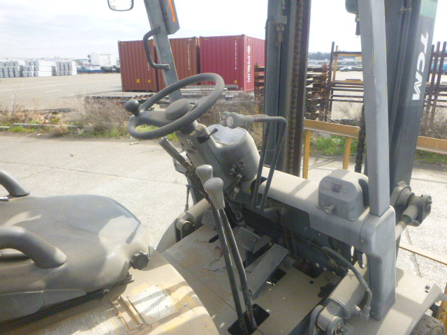 XE NÂNG DẦU TCM FD30Z5 32R75648  LH:096.235.1368