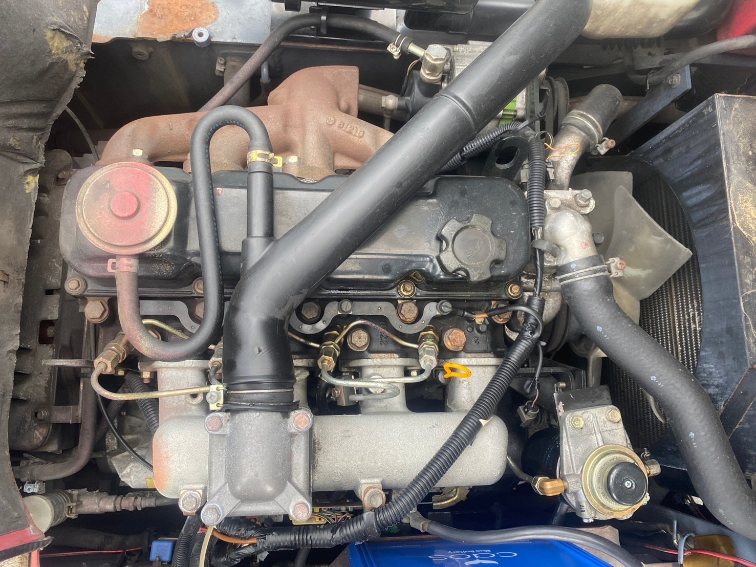 Xe nâng 2 tấn giá rẻ NISSAN FJ02M20 số sàn Nhật bãi
