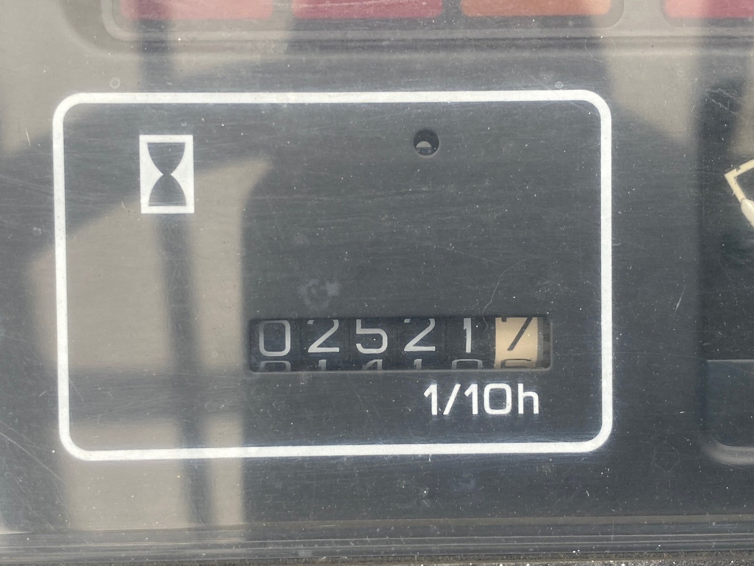 Xe nâng 2 tấn giá rẻ NISSAN FJ02M20 số sàn Nhật bãi