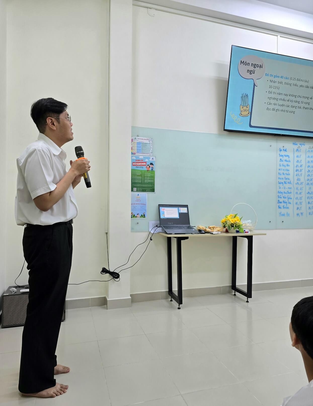 NCS. TS. Trần Lê Khang chia sẻ thông tin và những lưu ý về Môn Ngoại ngữ