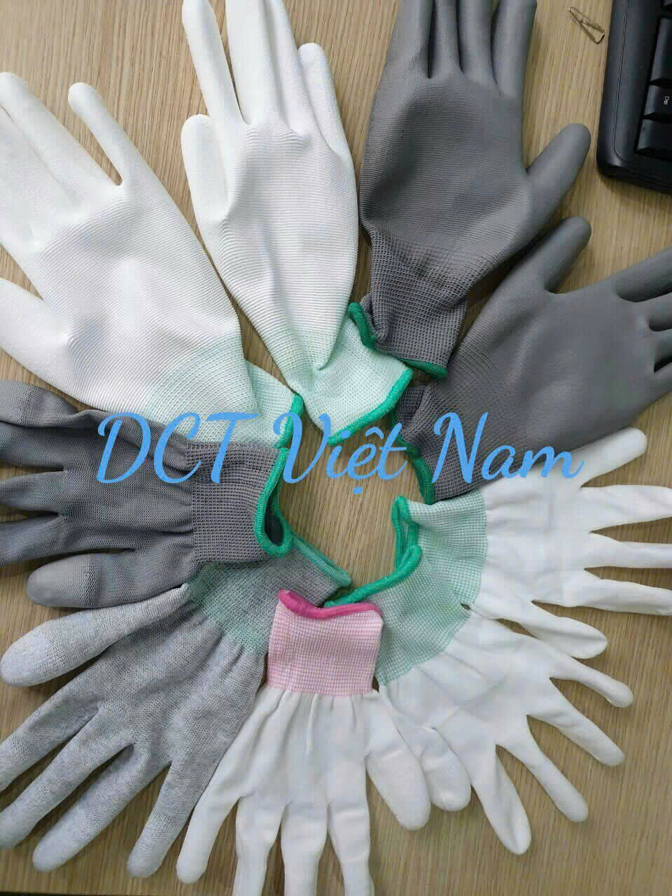 Mua găng tay chống tĩnh điện phủ PU chất lượng và rẻ ở đâu?