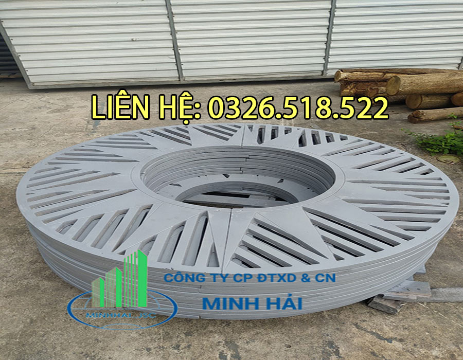 ghi-bao-ve-goc-cay-composite-minh-hai