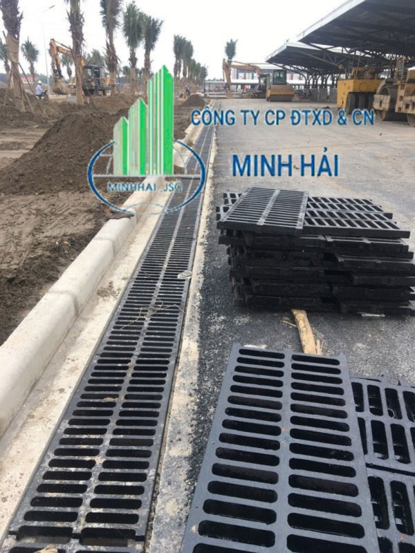 ban-song-chan-rac-gang-1000x400mm-minh-hai