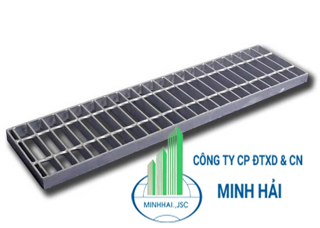 tam-grating-thep-ma-kem-minh-hai