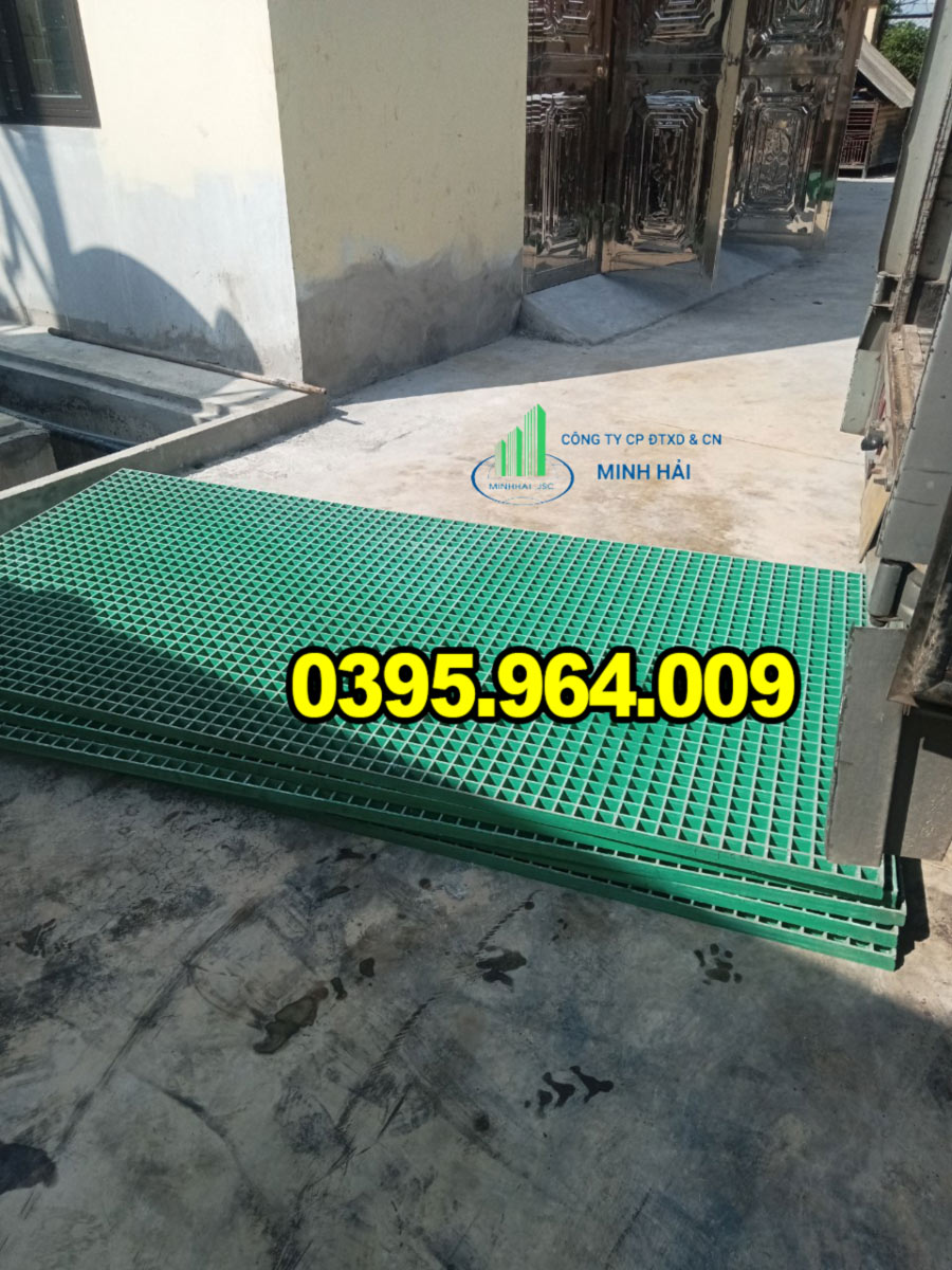 san-thao-tac-grating-composite-frp-mau-xanh-minh-hai