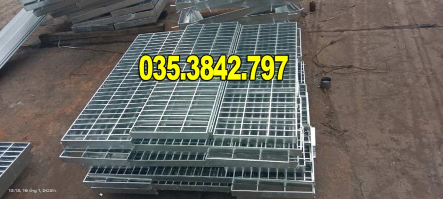 tam-san-grating-thep-ma-kem-kich-thuoc-1000x300mm