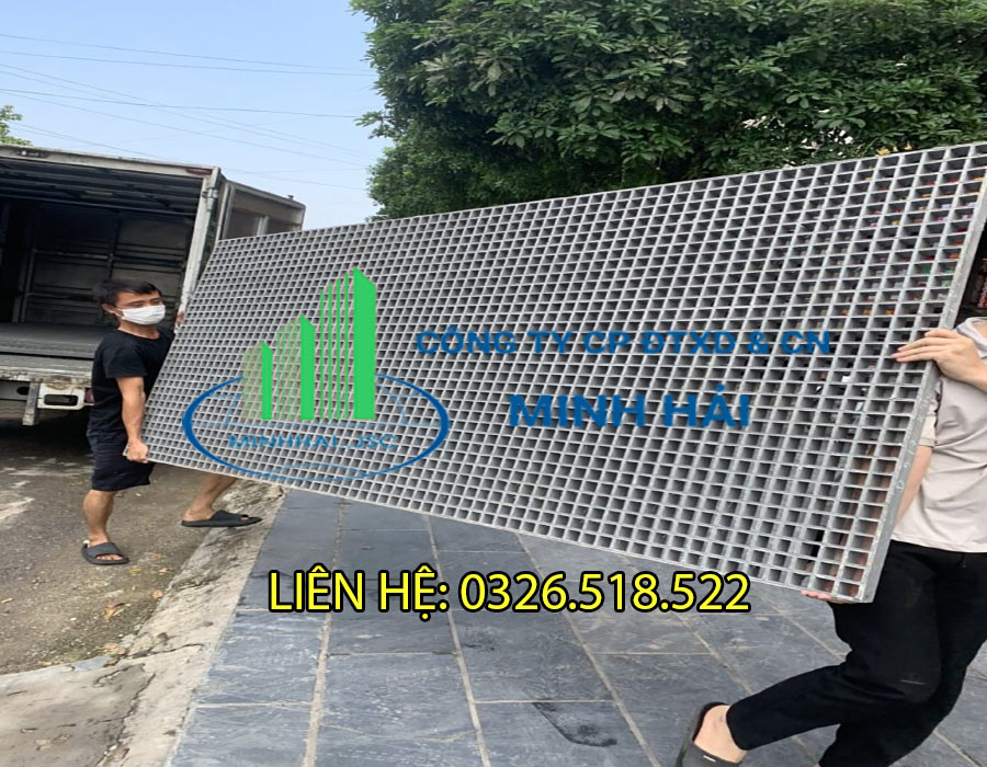 tam-grating-frp-thuc-te-tai-xuong-minh-hai