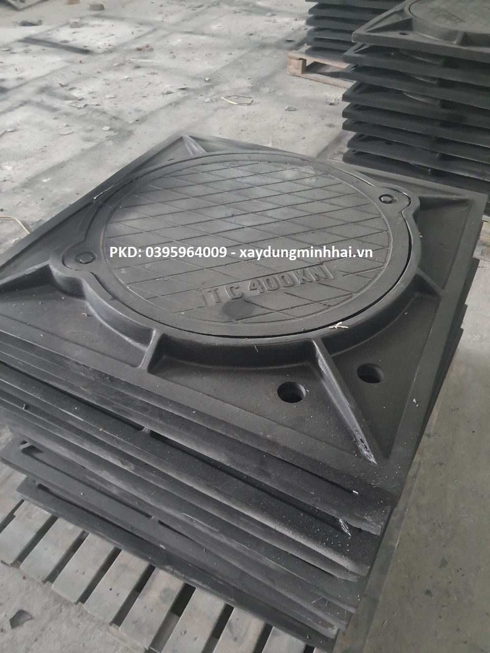 Nắp hố ga composite 850x850mm chịu tải 40 tấn - Minh Hải