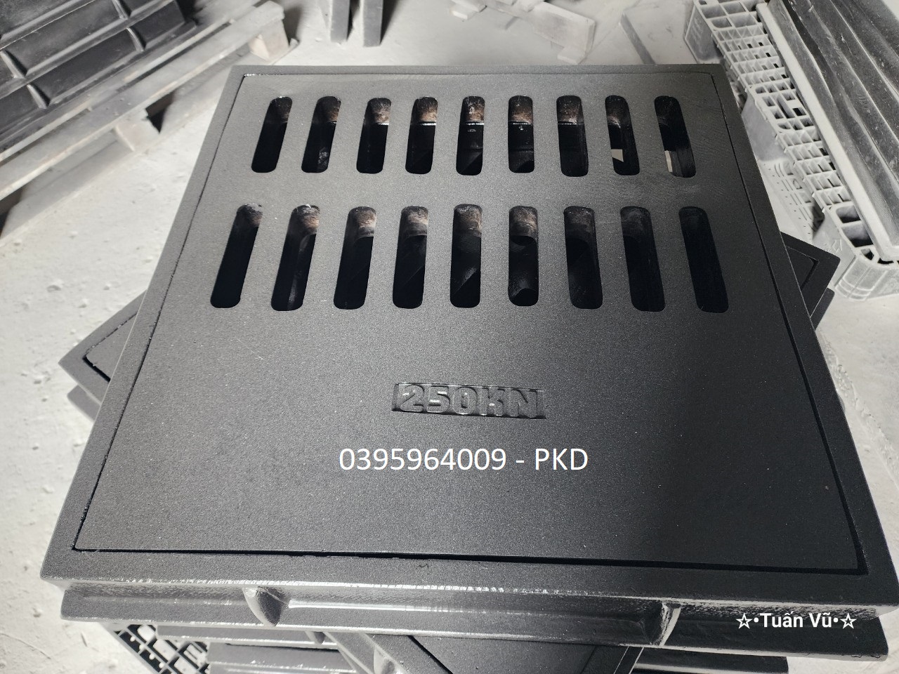 song-chan-rac-tham-thu-ket-hop-composite-thuc-te-1