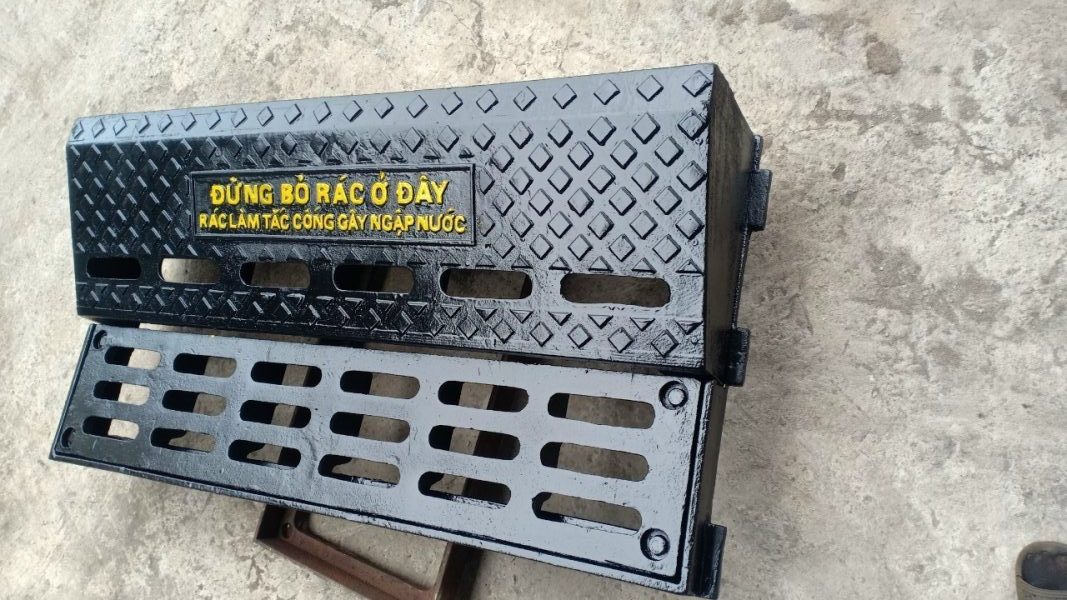 Bó Vỉa Gang Cầu Xiên - Đứng | 1200x610x70mm