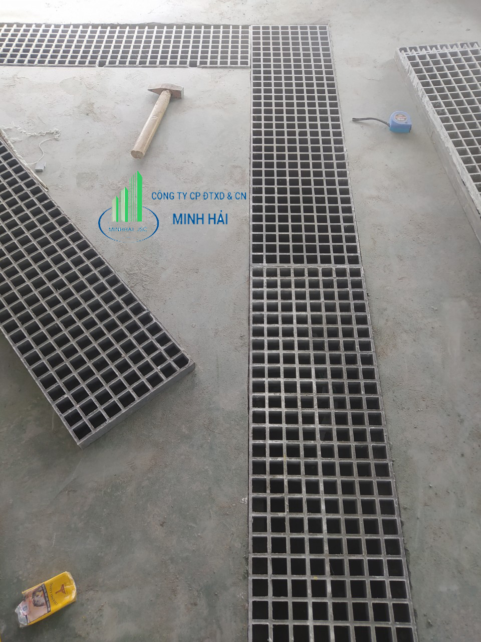 Ứng dụng tấm grating nhựa làm rãnh thoát nước tầng hầm