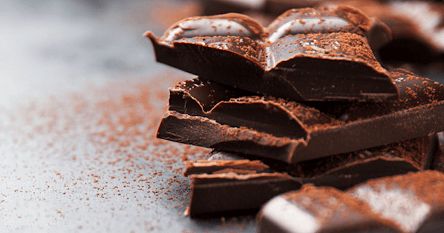 Ngăn chặn bệnh Alzheimer bằng một lát Socola đen tráng miệng mỗi ngày