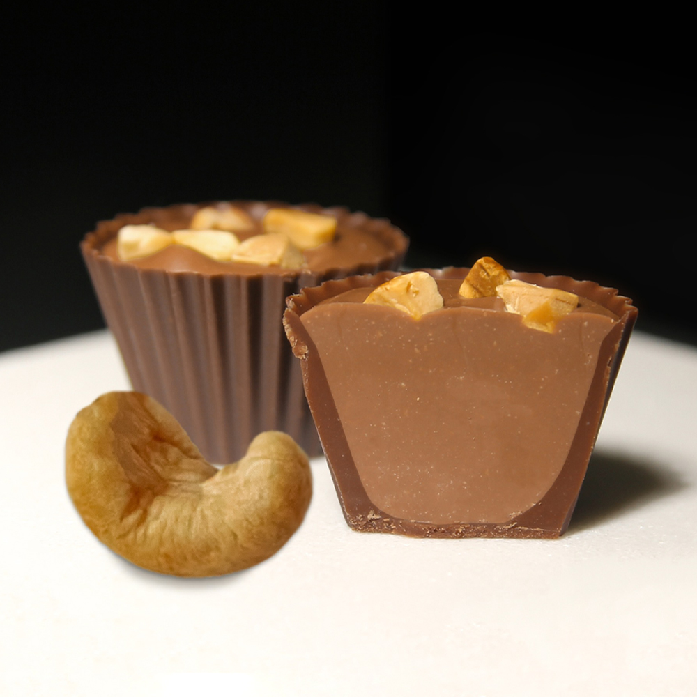 Cashewnut pasta - Crispy & Real Dark