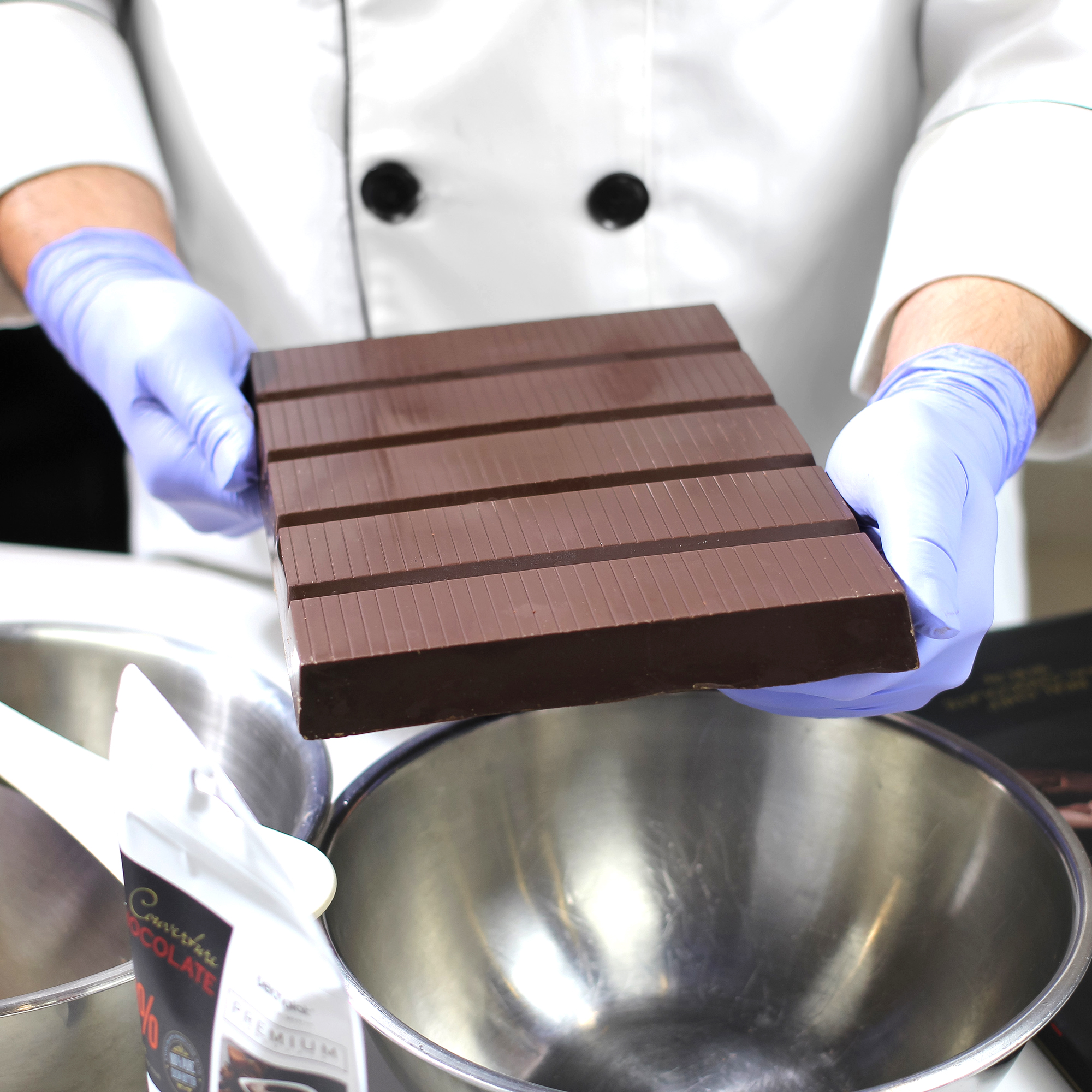 Dark Couverture Chocolate 60% / Block 1kg
