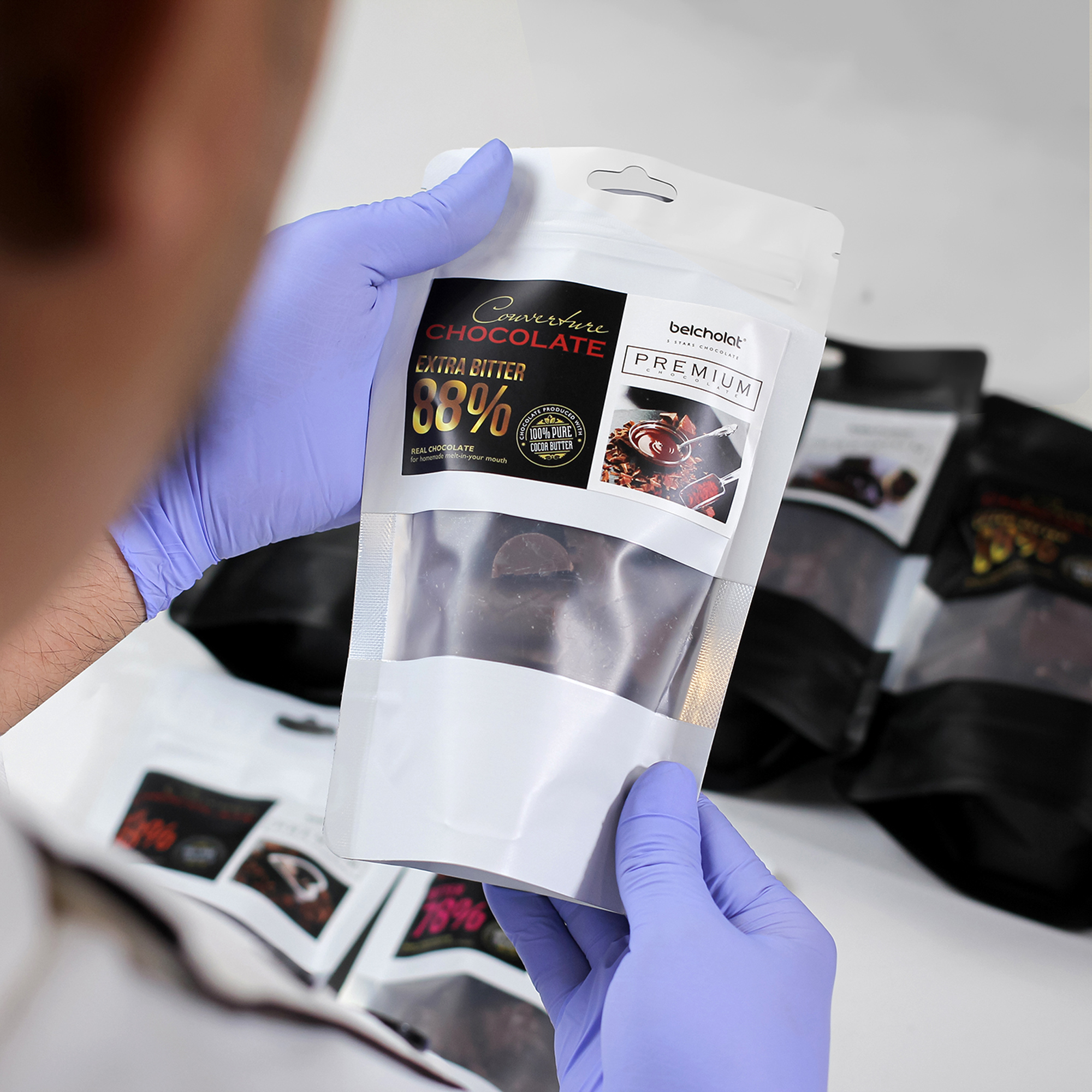 Extra Bitter Couverture Chocolate 88%/ Bag 150