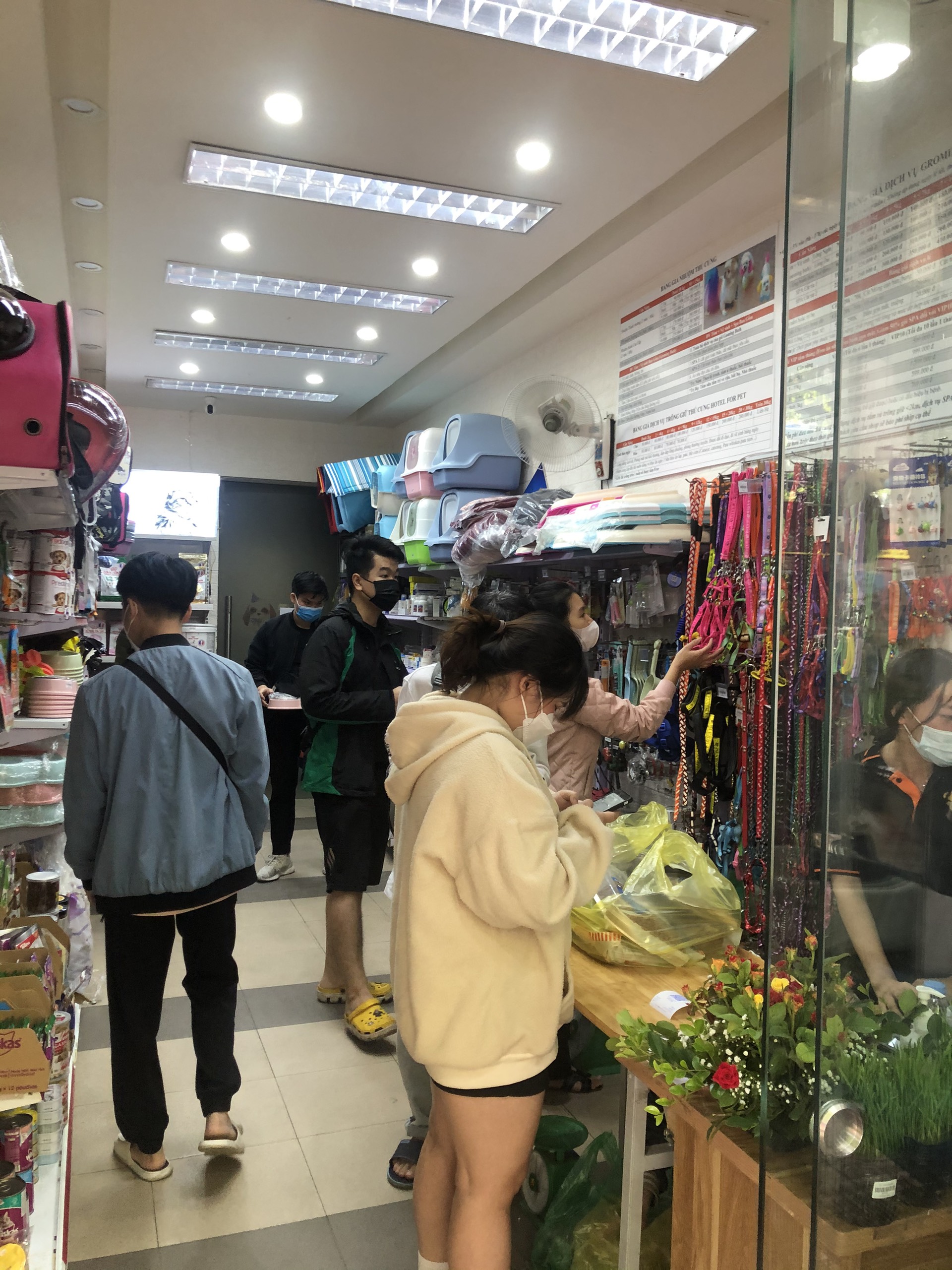 [THƯ CẢM ƠN] KHÁCH HÀNG ĐÃ THAM DỰ LỄ KHAI TRƯƠNG CỬA HÀNG.