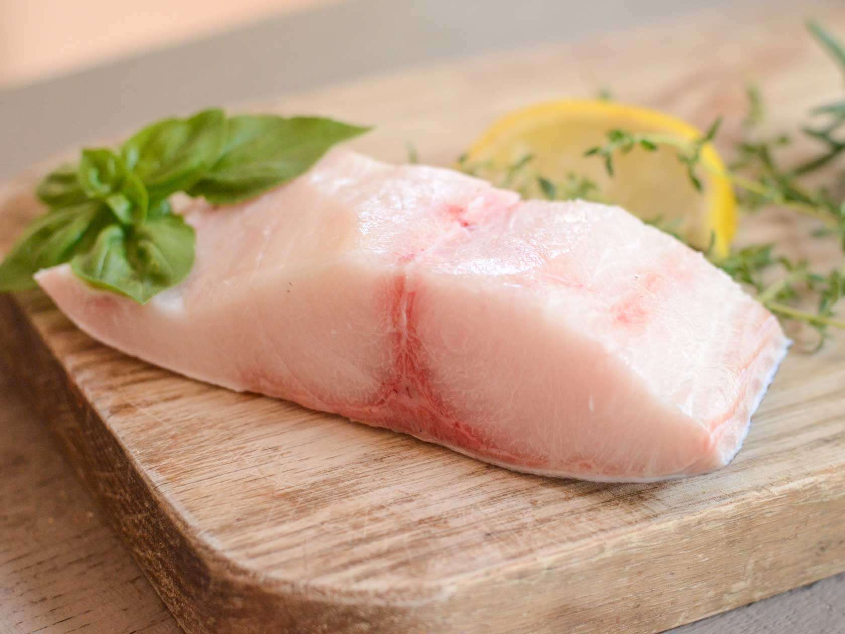 Chất selen trong thịt  cá bớp giúp ngừa ung thư