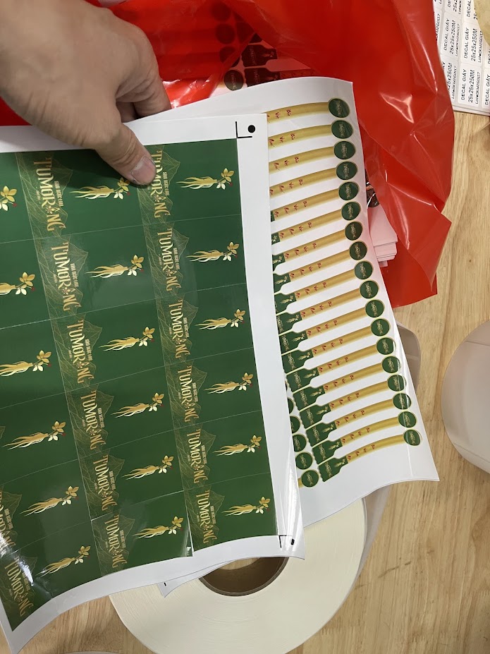 Tem nhãn mác sản phẩm chất lượng cao