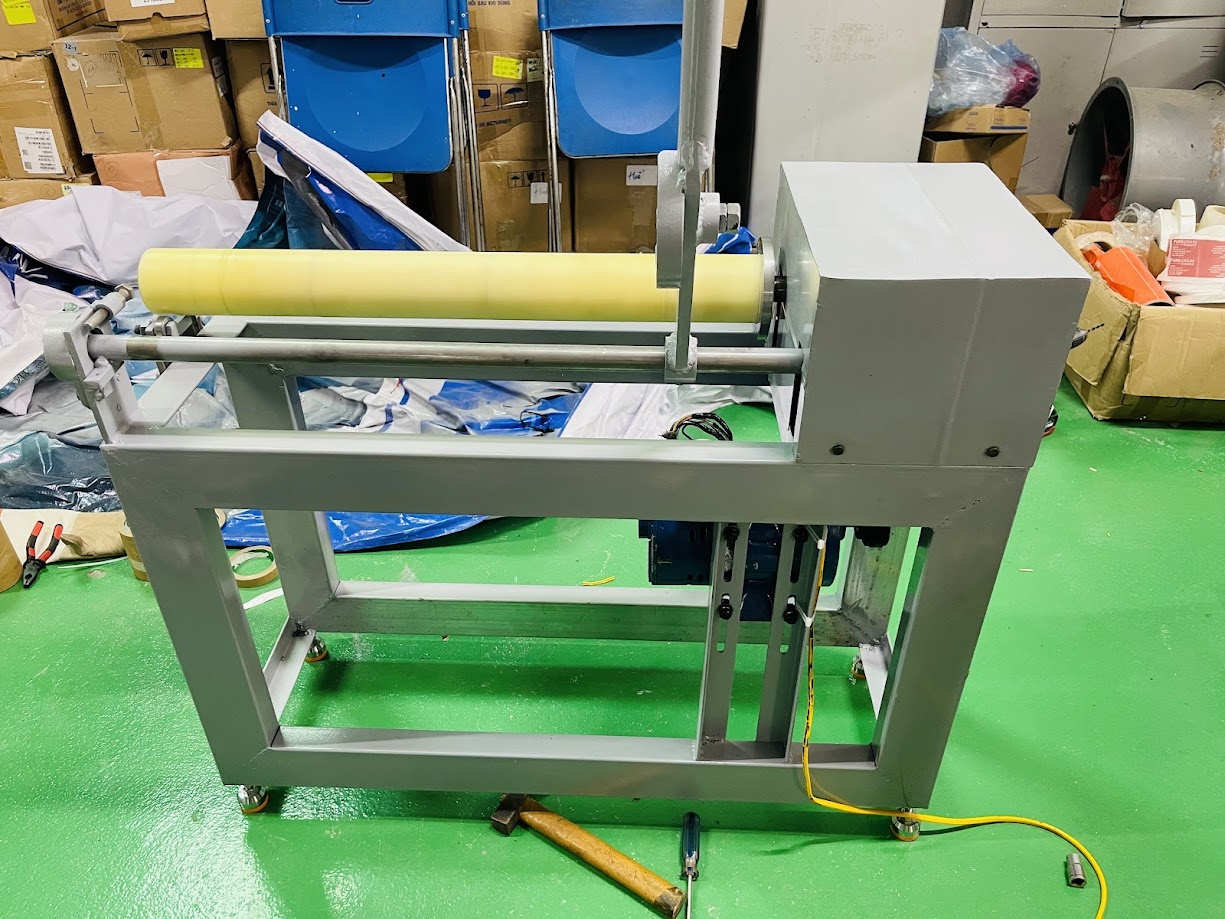 MÁY CẮT ỐNG GIẤY