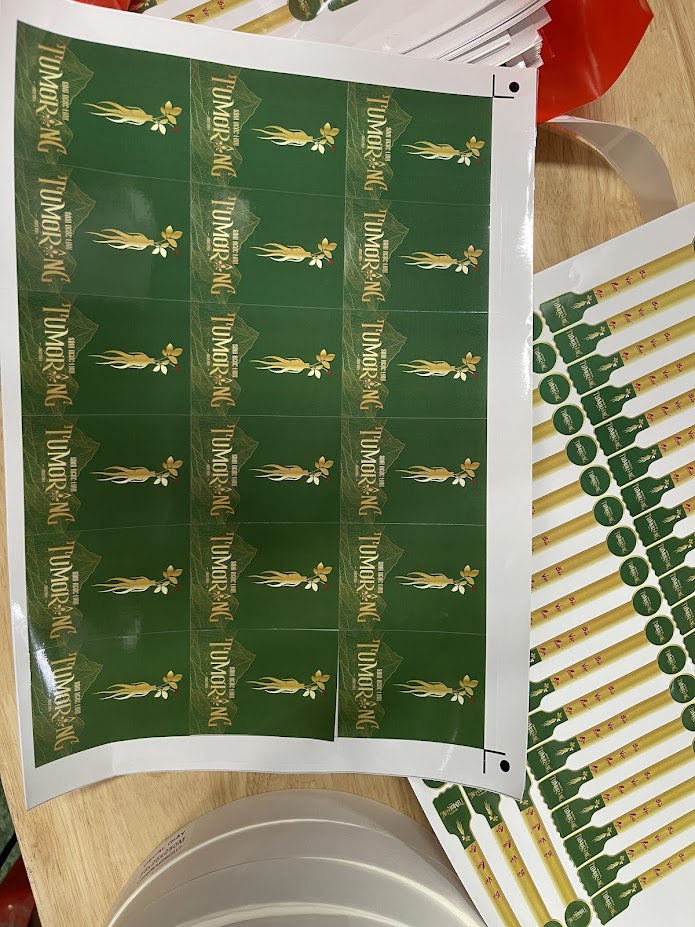 Tem nhãn mác sản phẩm chất lượng cao