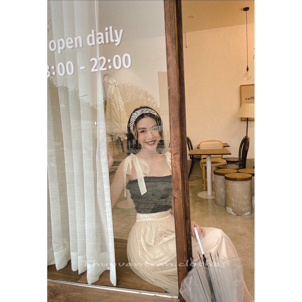 ÁO HAI DÂY ĐEN NƠ LỤA ĐIỀU CHỈNH CHIỀU DÀI DÂY ÁO