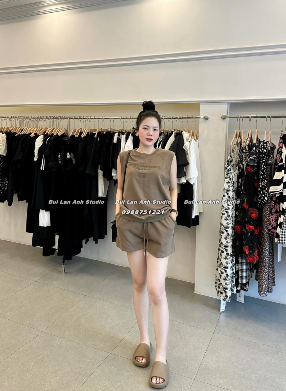 b- BỘ ĐÙI BA LỖ NỮ THÊU WANG