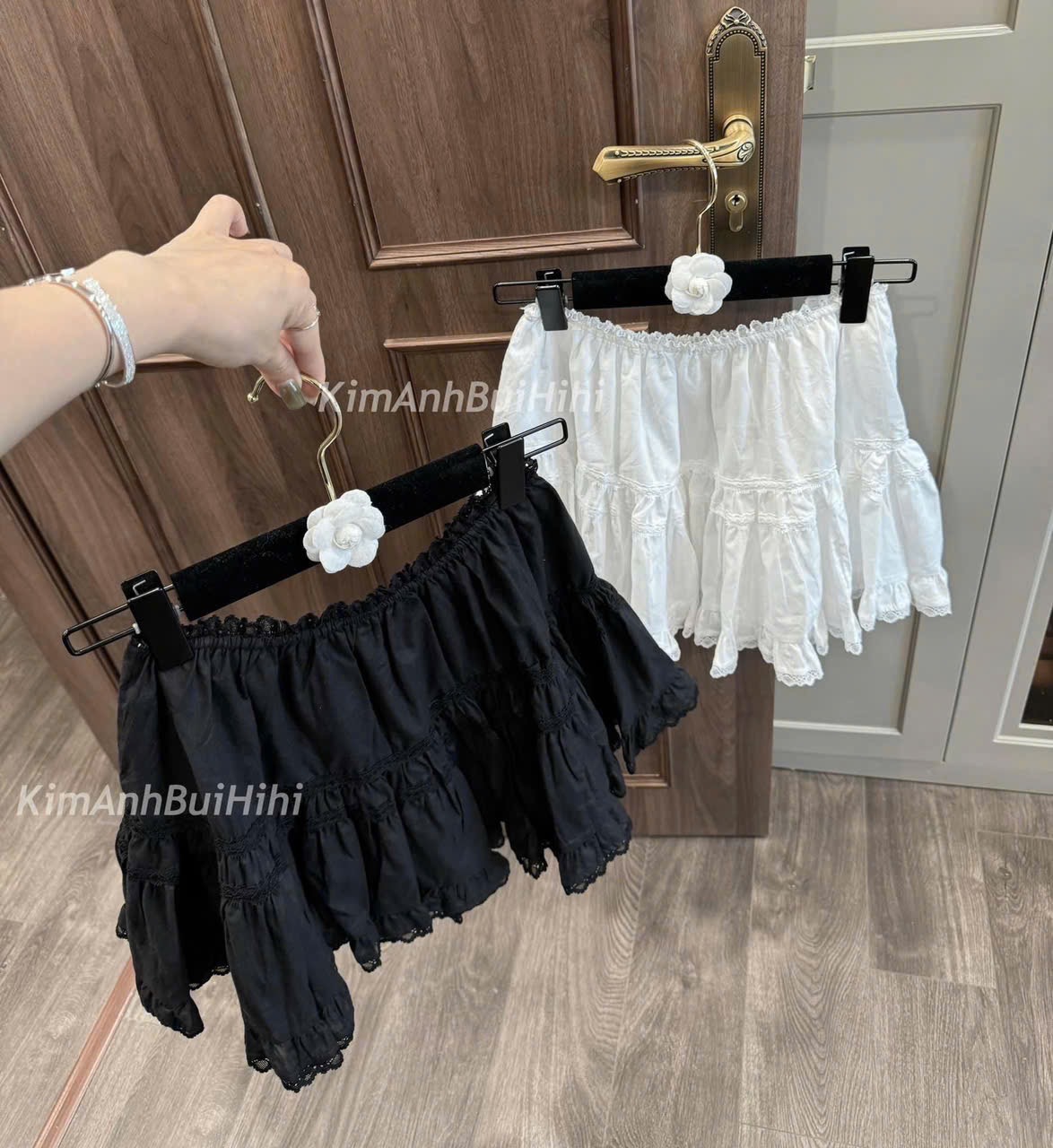CHÂN VÁY BOIL REN TẦNG DÁNG NGẮN QCCC