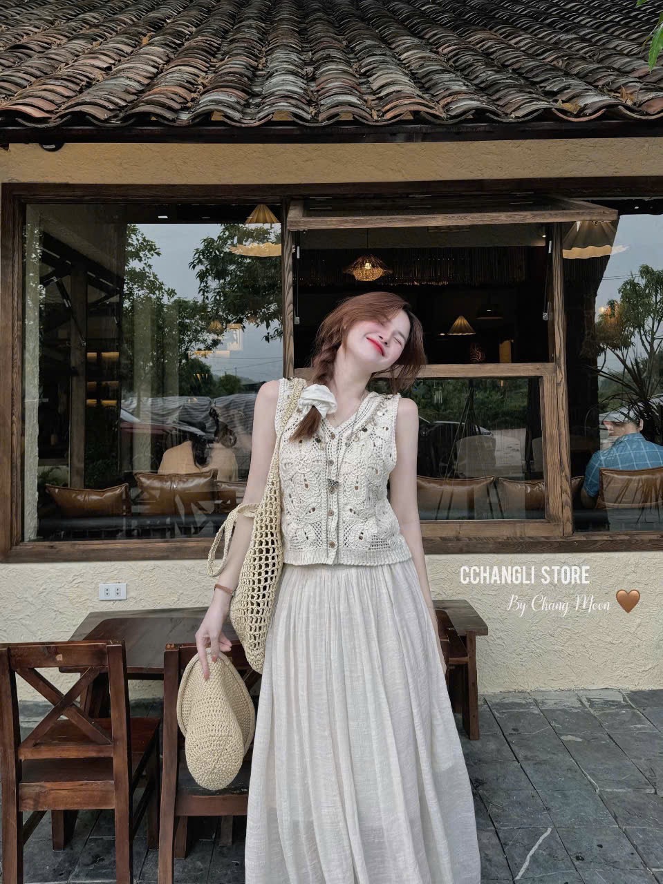 ÁO REN ĐÍNH CƯỜM HOT QC