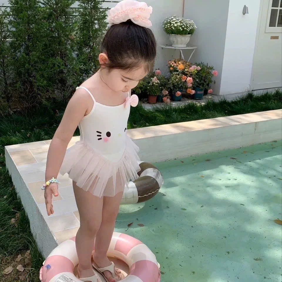 - SET BƠI BÉ GÁI MÈO KITTY 2S VOAN BÈO
