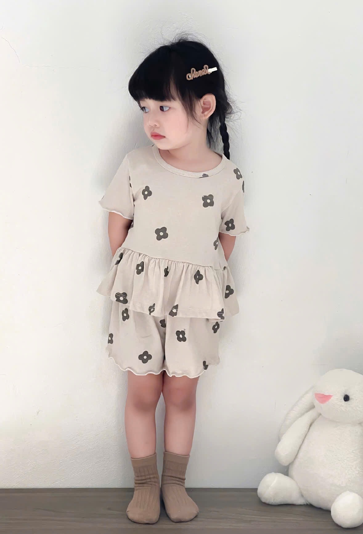 - SET 3 BỘ ĐÙI BÉ GÁI PELUM HOA NƠ ĐEN GHI HỒNG