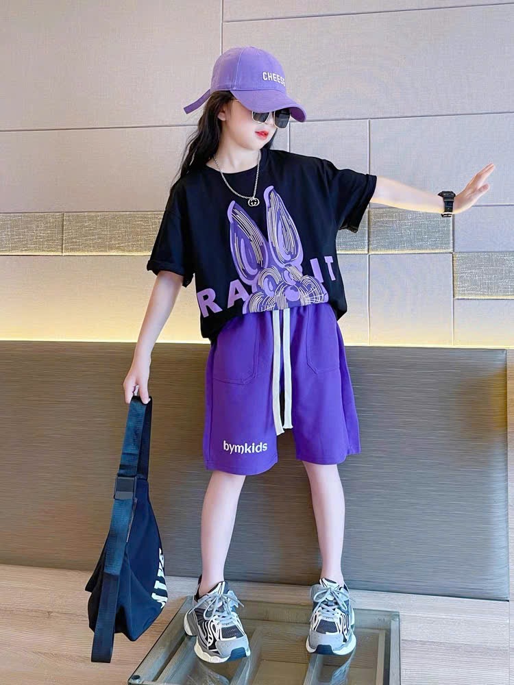BỘ ĐÙI BÉ GÁI SIZE ĐẠI ÁO ĐEN THỎ QUẦN TÍM