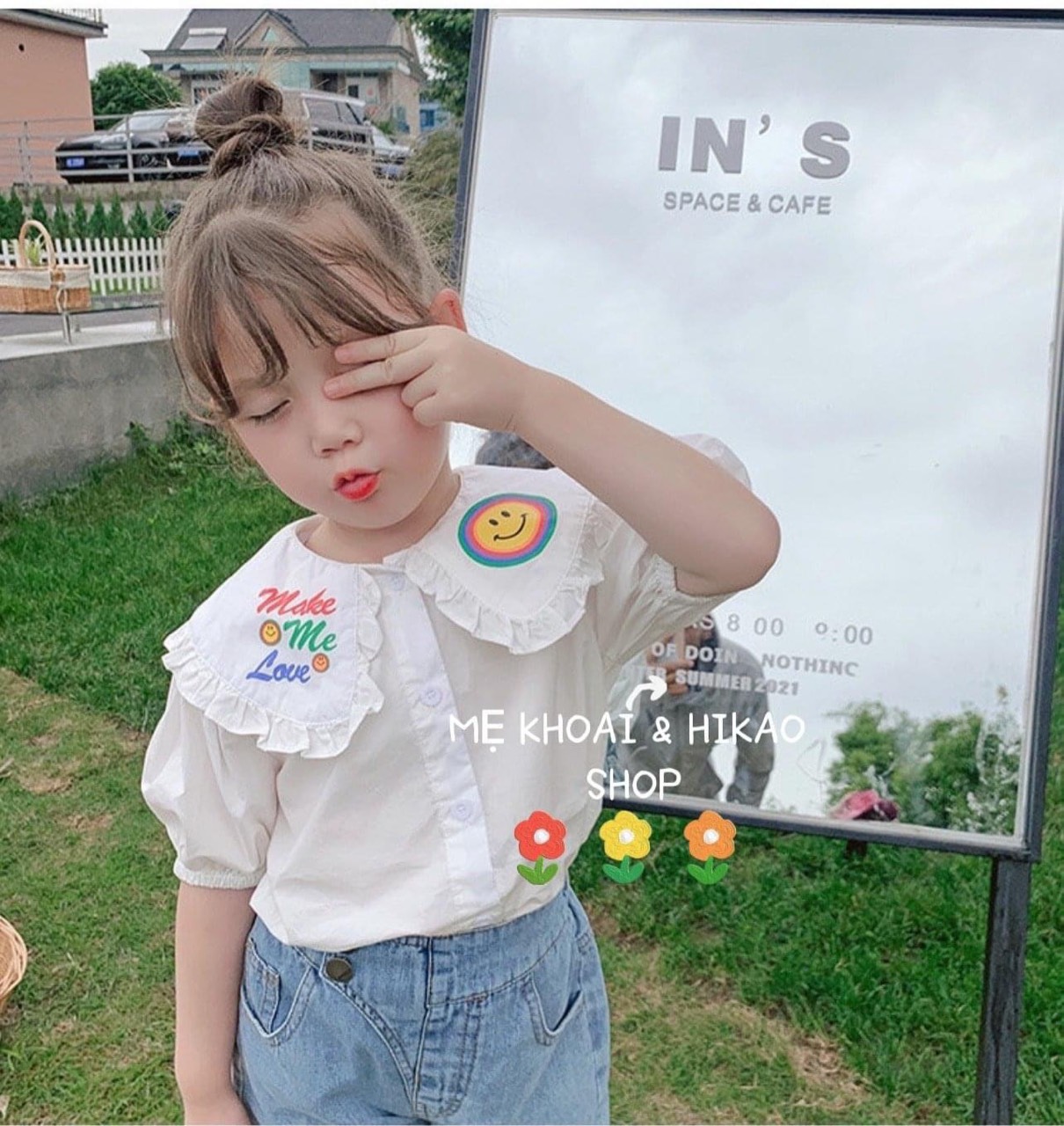 BÁN SỈ BỘ BÉ GÁI ÁO SƠ MI TRẮNG CỔ BÈO MẶT CƯỜI QUẦN BÒ