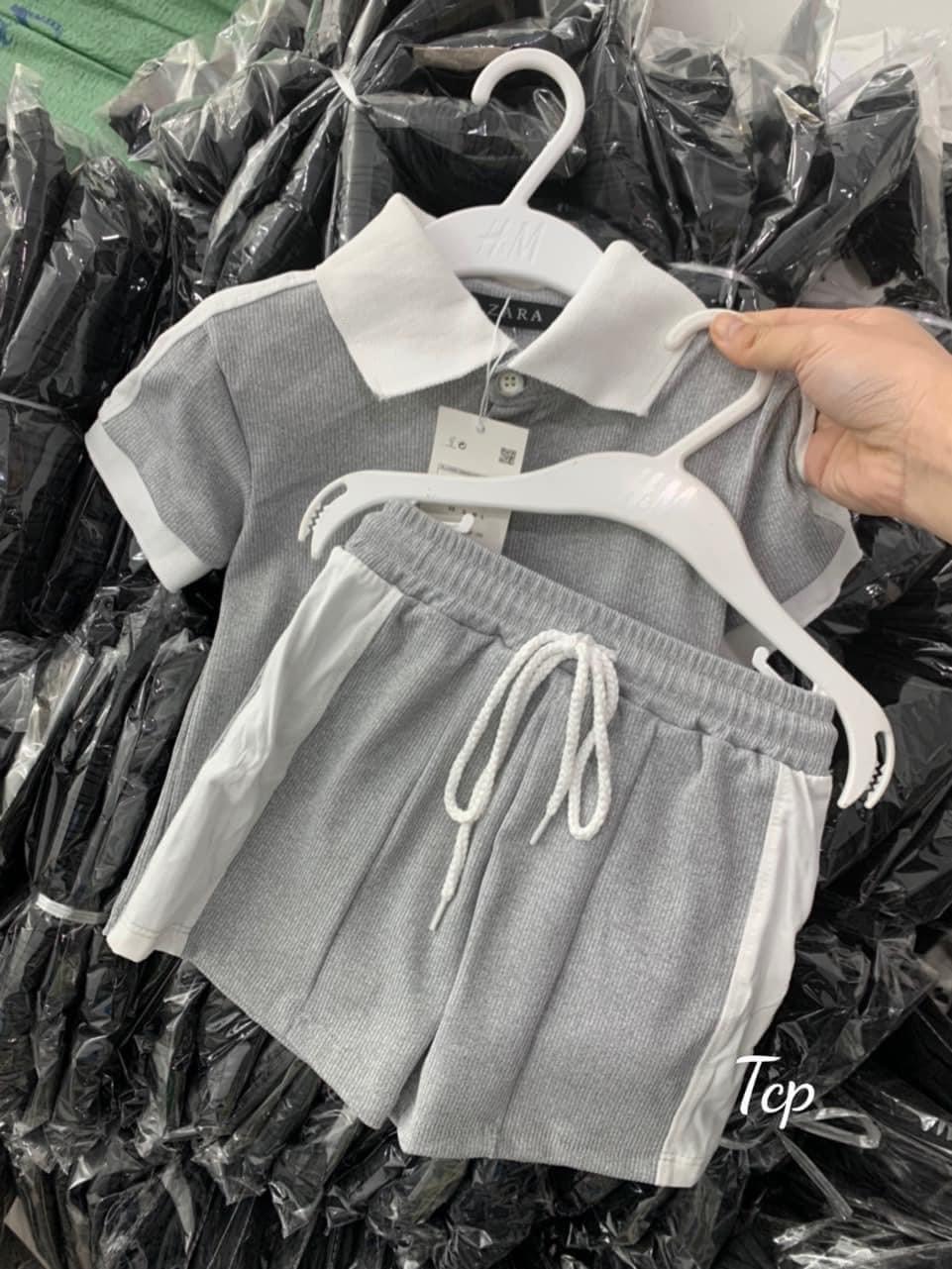 BÁN SỈ BỘ ĐÙI BÉ TRAI LEN TĂM GHI PHỐI CỔ TRẮNG