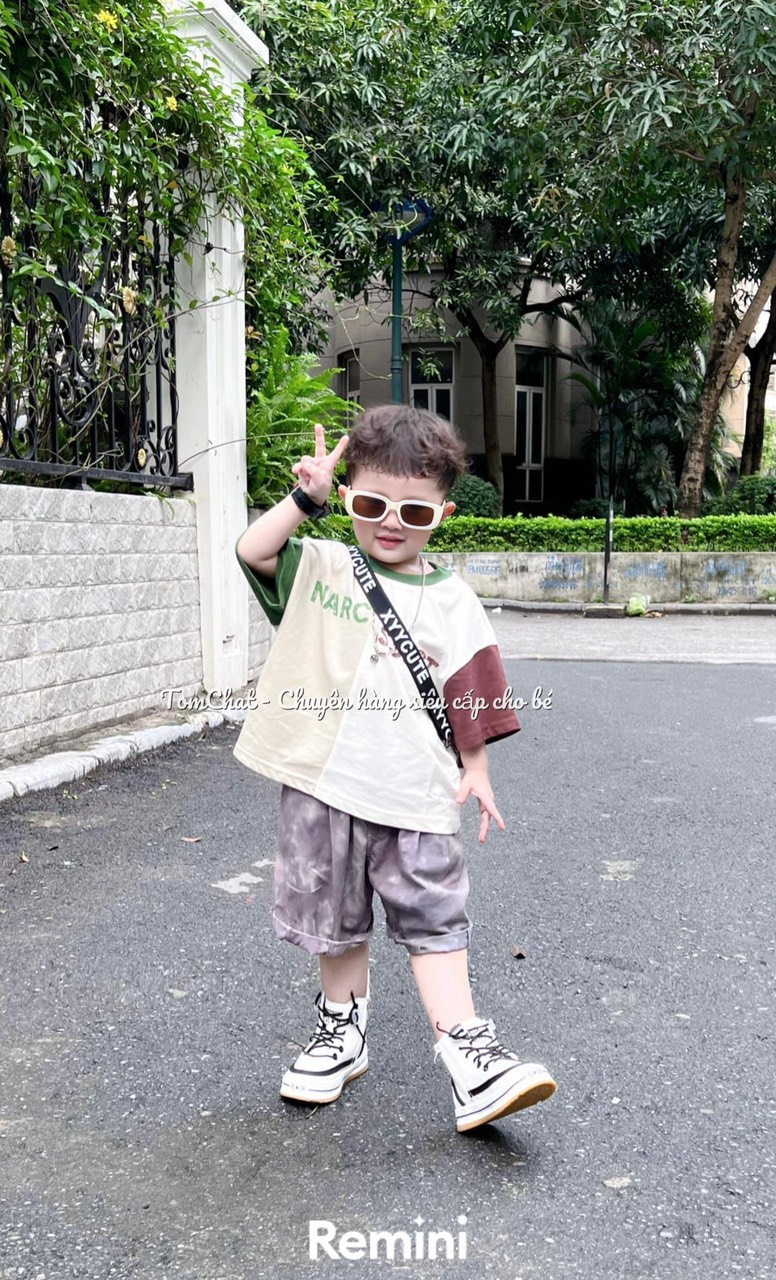BỘ CỘC BÉ TRAI PHỐI TAY NARC