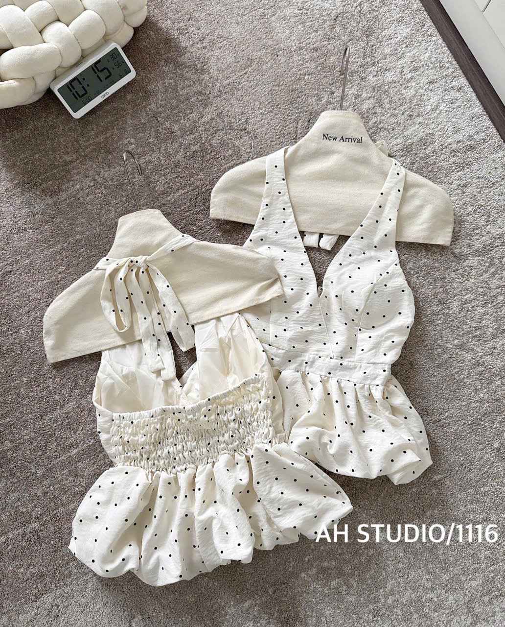 ÁO SƠ MI CHẤM BI CỔ YẾM 3 MÀU