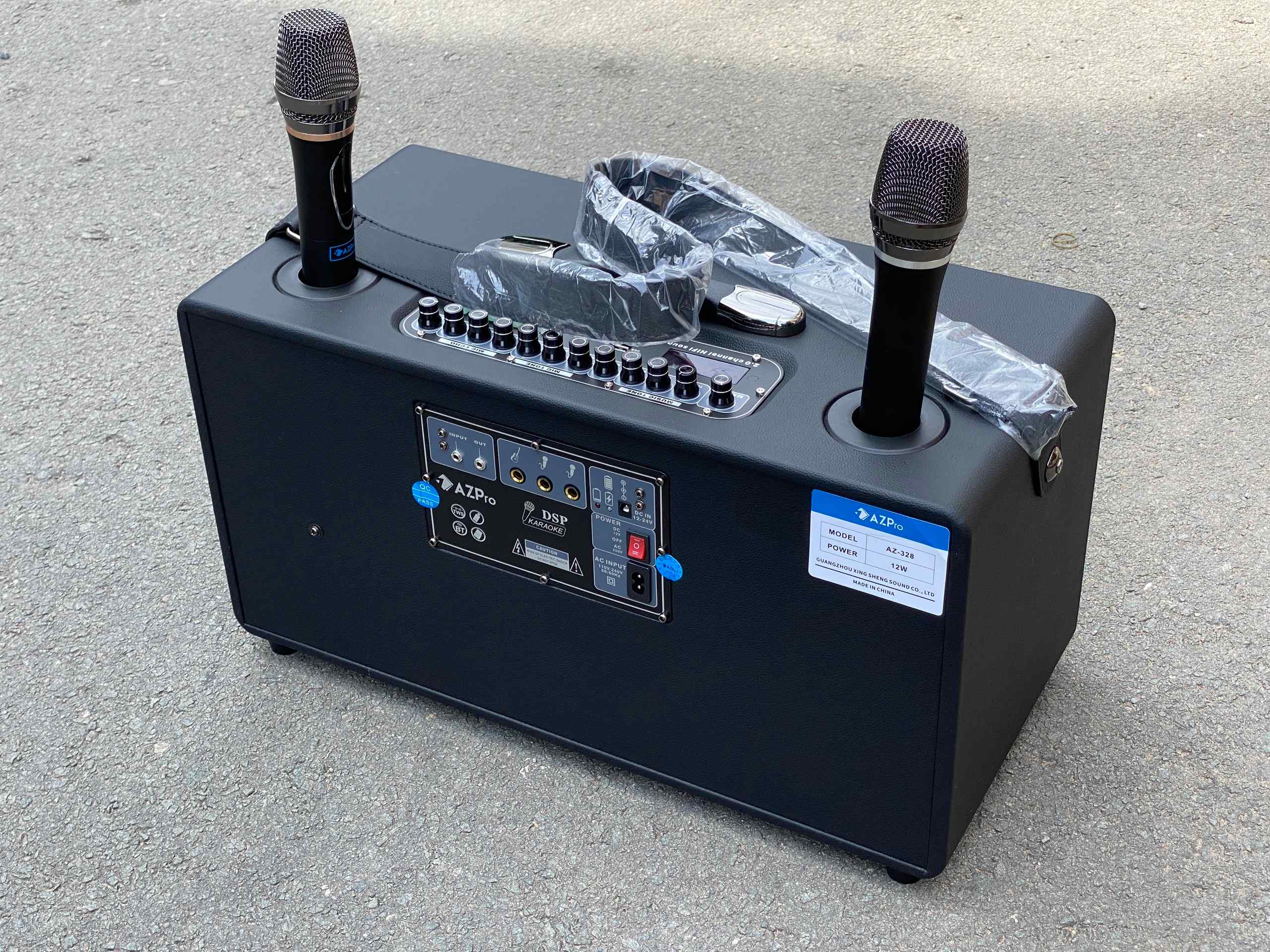 MẠNH TIẾN GIÁ SỈ