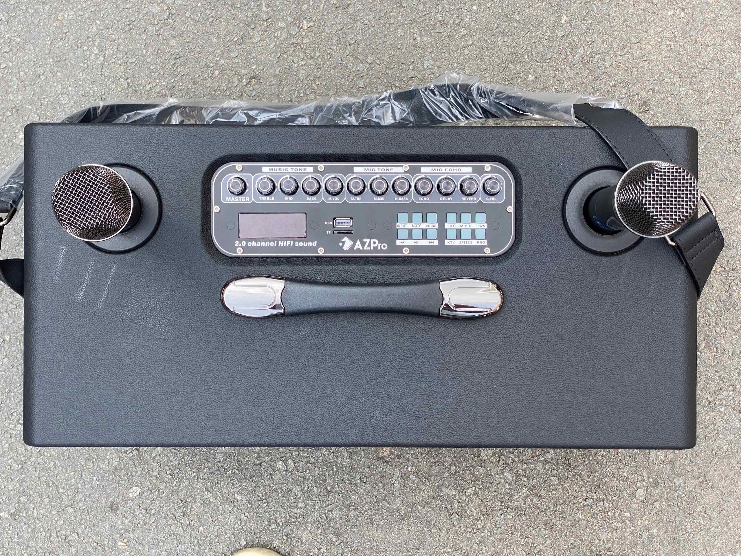 MẠNH TIẾN GIÁ SỈ