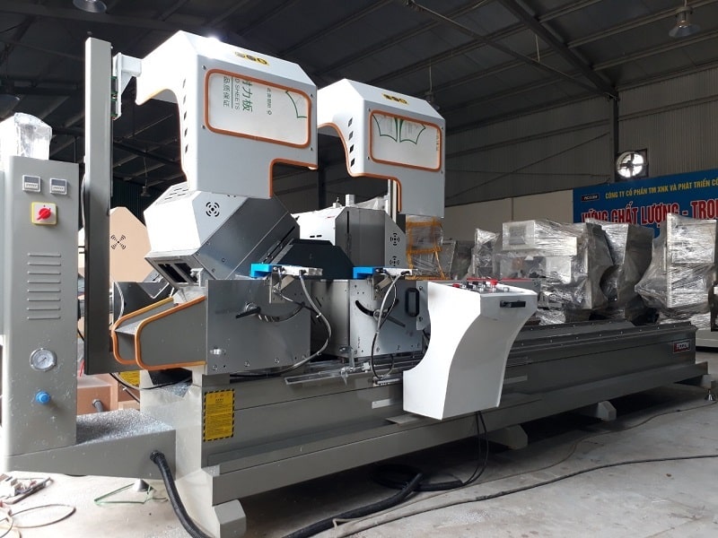Máy cắt nhôm 2 đầu lưỡi 520 mới nhất 2026