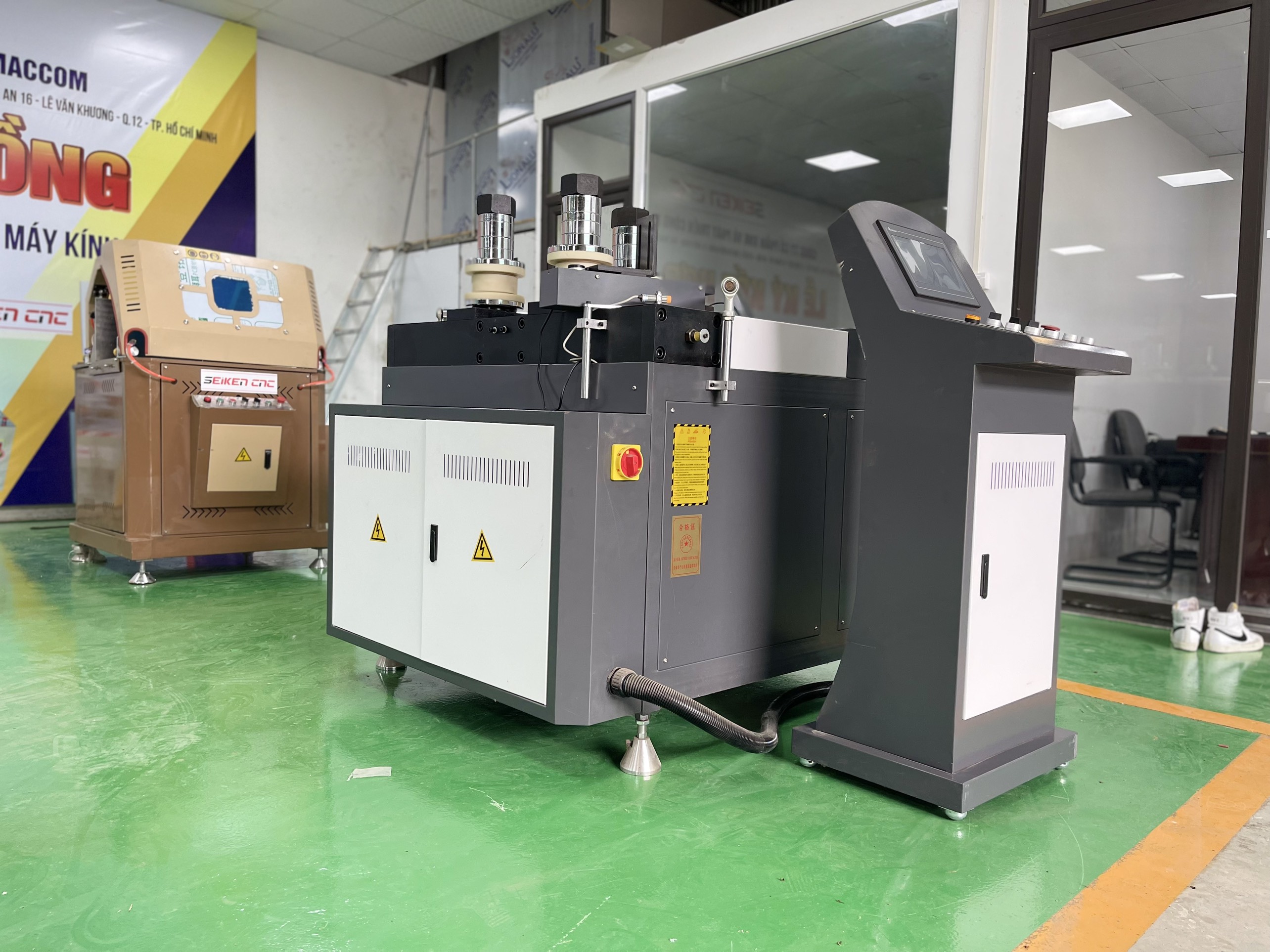 MÁY UỐN VÒM NHÔM CNC ĐA HỆ