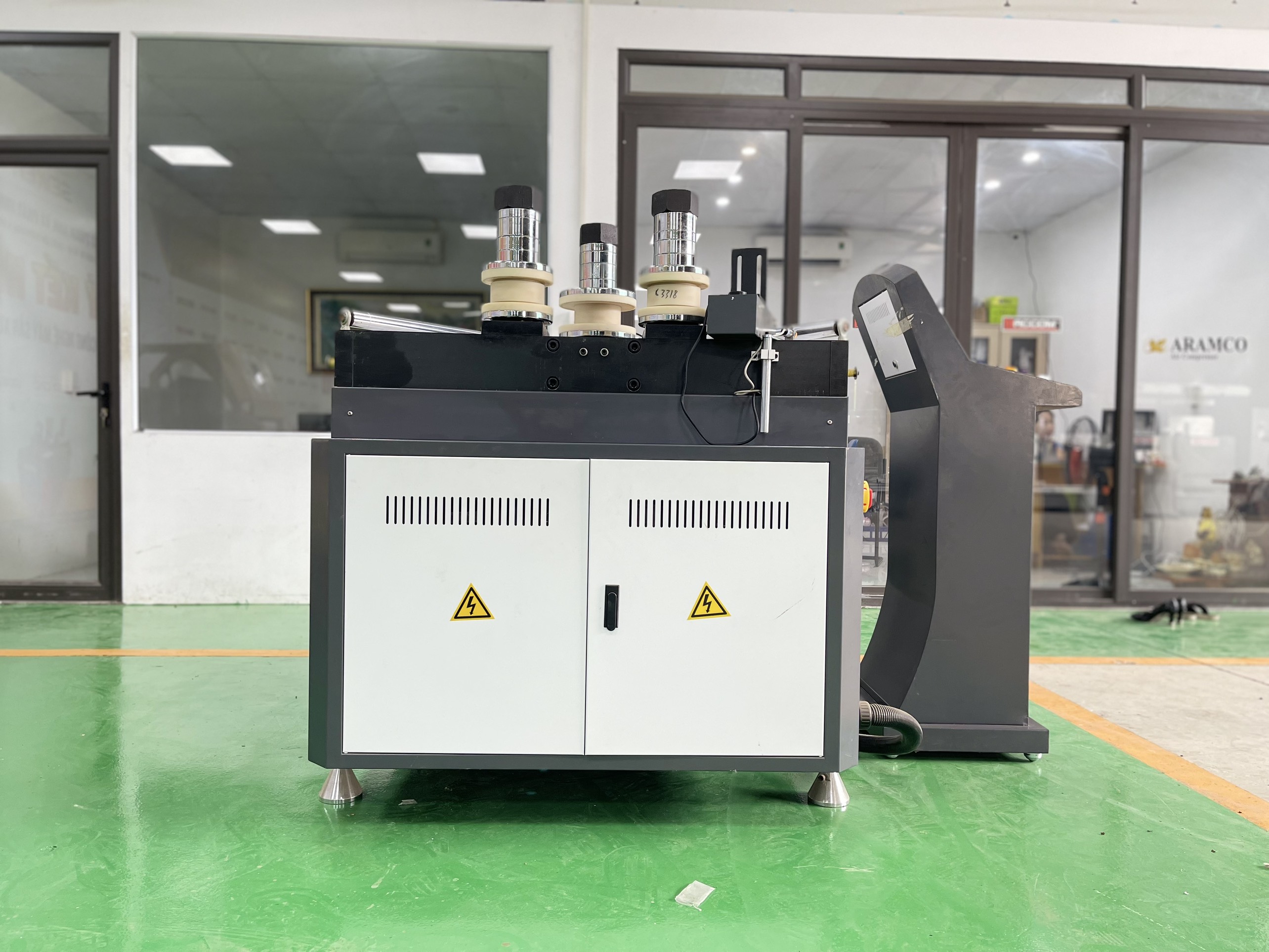 MÁY UỐN VÒM NHÔM CNC ĐA HỆ