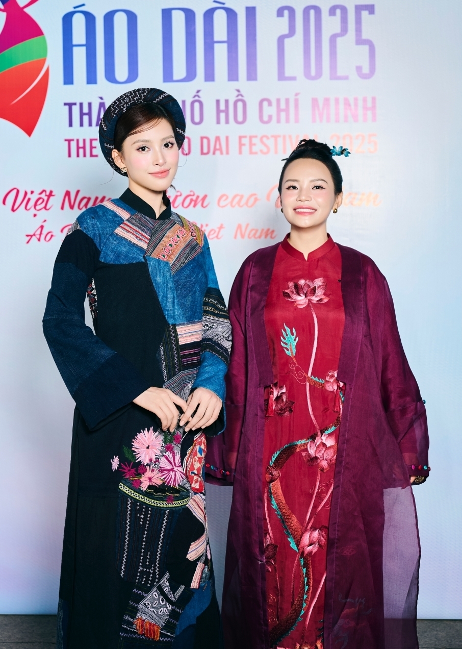 Hoa hậu Việt Nam 2018 Trần Tiểu Vy thướt tha trong tà áo dài thổ cẩm của La Sen Vũ – Khi vẻ đẹp truyền thống hòa quyện cùng khí chất đương đại