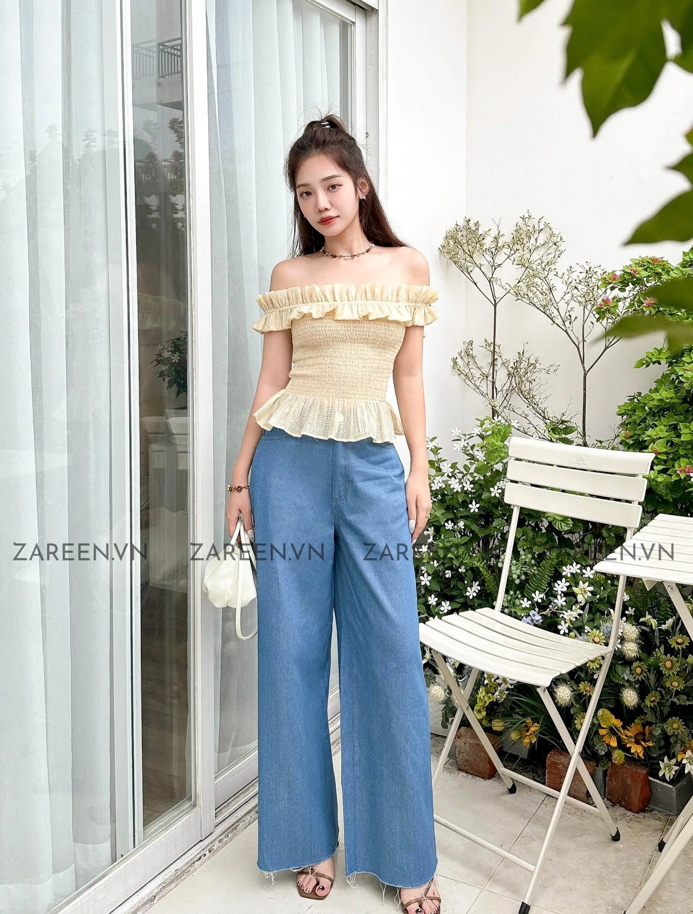 QUẦN JEANS ỐNG RỘNG BASIC ZAREEN JEA148