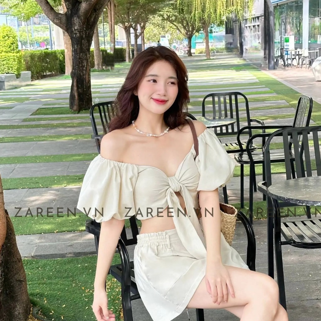 ÁO CROPTOP BUỘC NƠ NGỰC ZAREEN VOA131