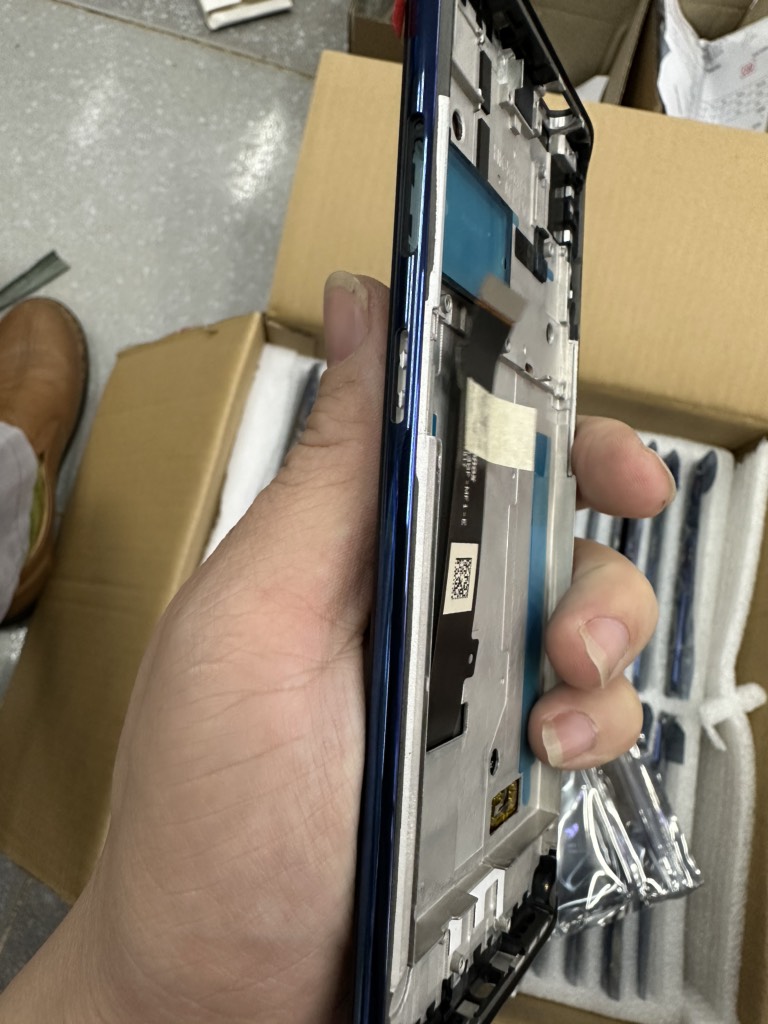 lcd-vsmart-active-3-full-khung-xanh-la