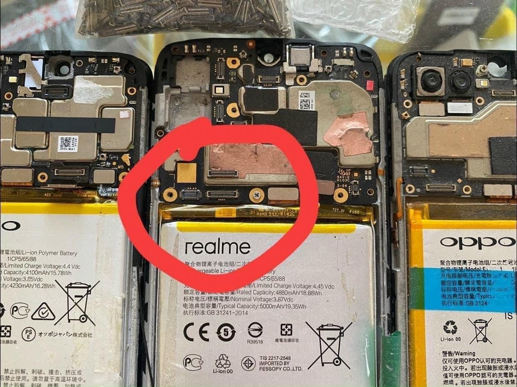 chan-socket-lcd-main-oppo-a5s-a3s-a15-a15s-vivo-y11-chung-rat-nhieu-ma